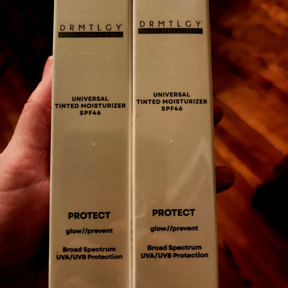 DRMTLGY Universal Tinted Moisturizer SPF 46